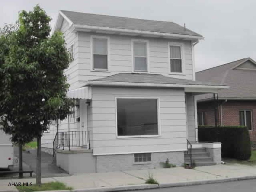 Remodeled 1st floor 1 bedroom apartment.  Older but average 2nd floor 1 bedroom apartment.  Both units have stove and refrigerator.  Unit #1 also has washer and dryer.