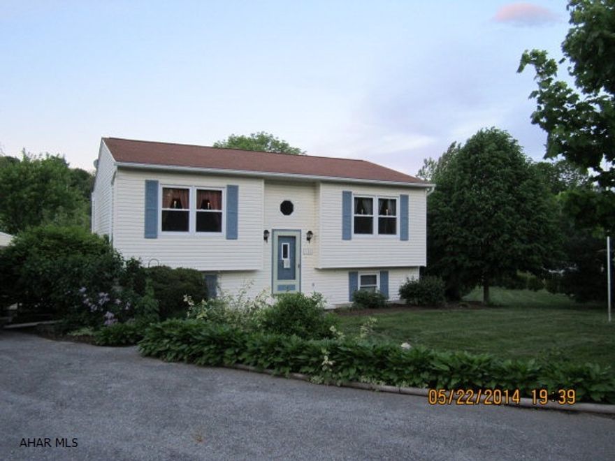 MOTIVATED SELLERS!!! This move-in ready home is literally waiting for you to JUST MOVE IN! Lovely 3 bedroom, 1.75 bath home in a beautiful cul-de-sac on a quiet, dead end street! Convenient first floor living (w/ Bonus Rooms) leads out back to the beautifully landscaped half-acre lot, where you can sit on one of TWO covered decks and listen to the tranquil pond that is close by! From first-floor living to second level living, there is a spacious eat-in kitchen, family room, two bedrooms and a full bath w/ skylight!  There are great views from the second level deck! Appliances stay, Home Warranty Included! $500 BONUS to Buyer's Agent if closing is on or before Oct. 31, 2014. Sellers have accepted an offer w/ contingencies.