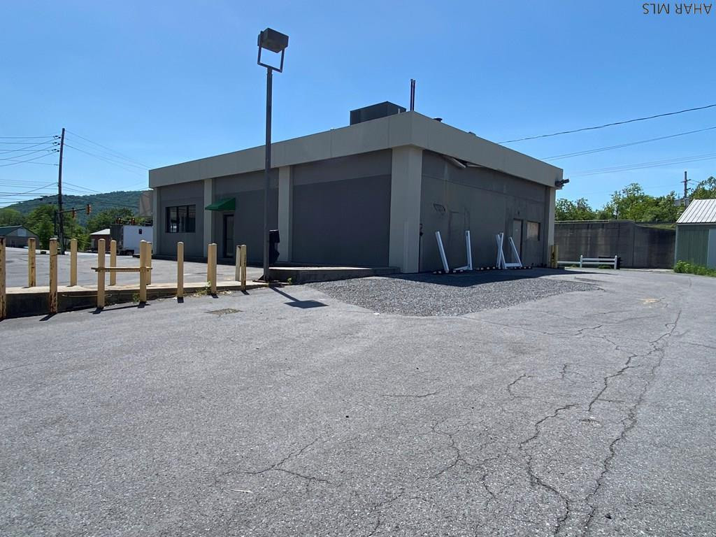 Unknown - Commercial Sale