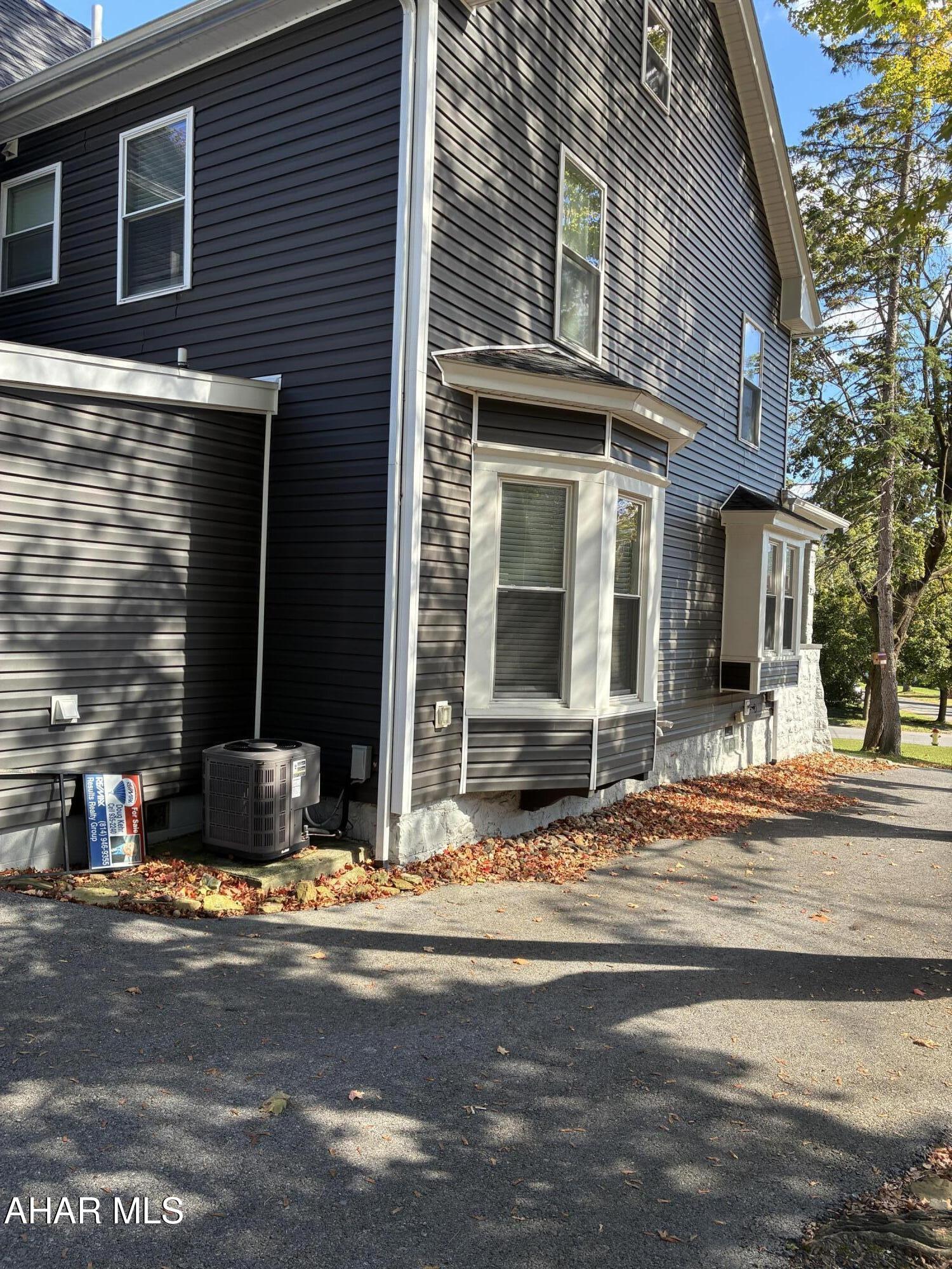 Llyswen - Residential