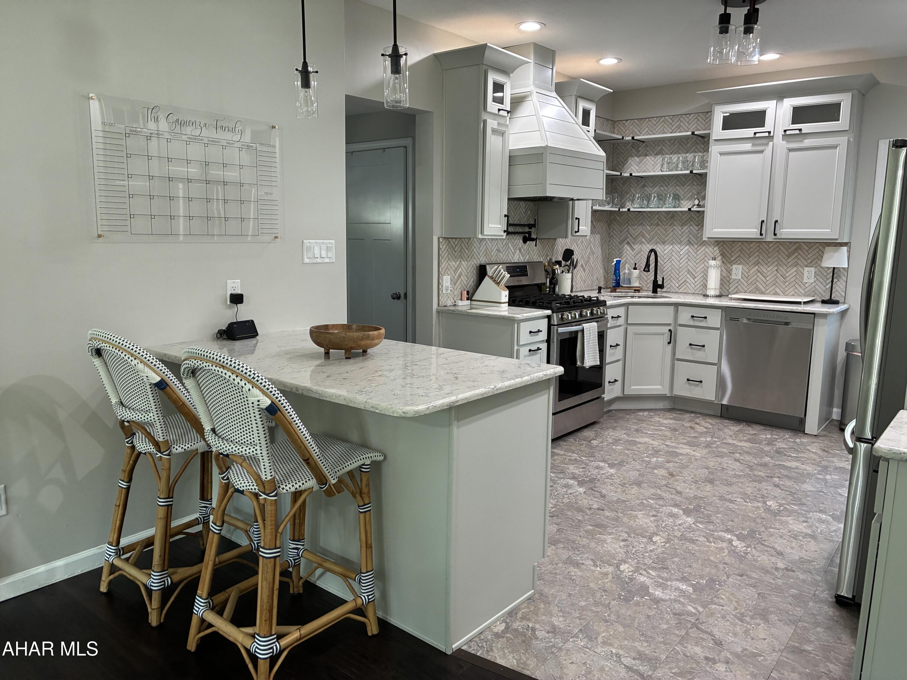 Llyswen - Residential