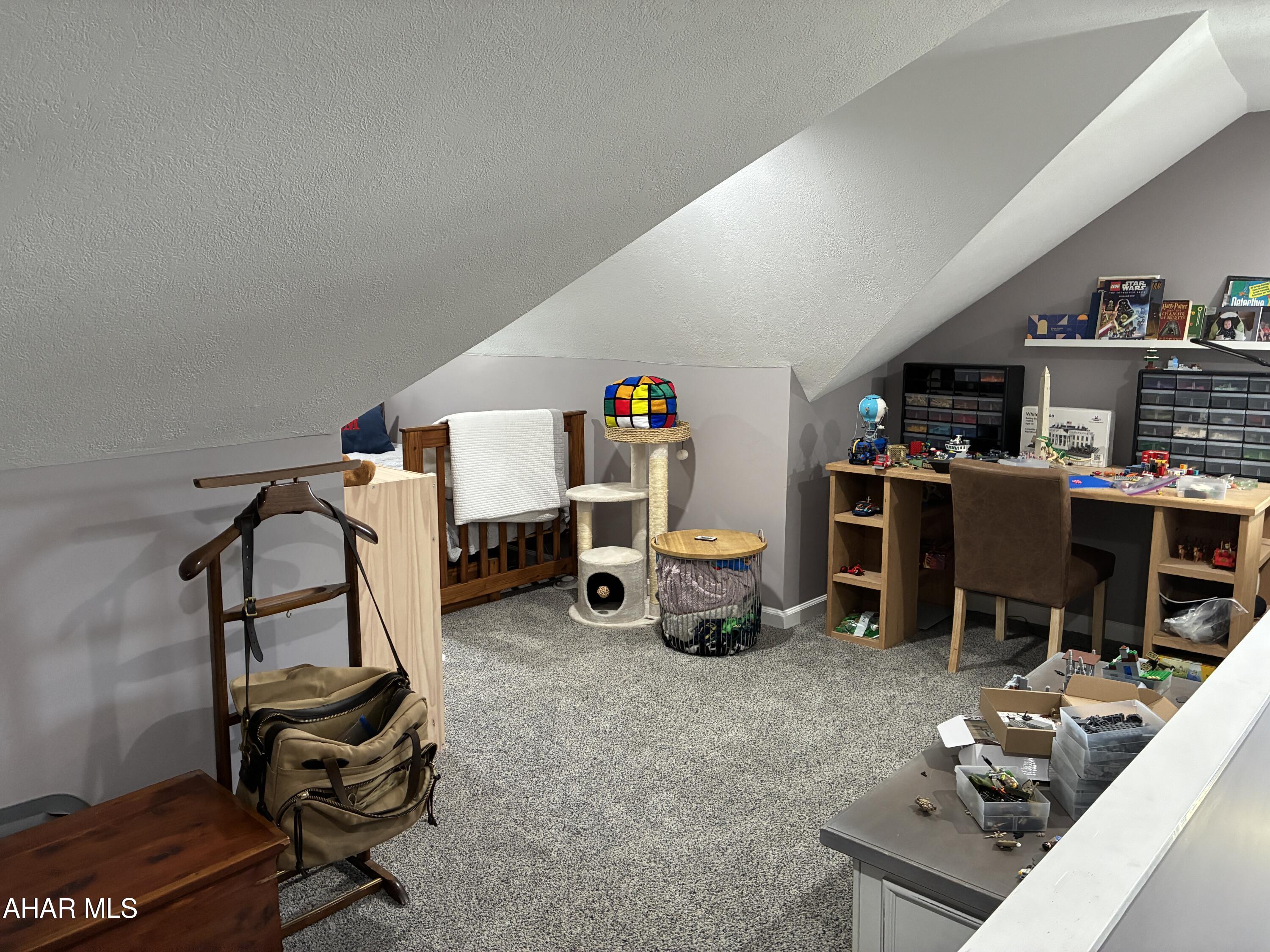 Llyswen - Residential