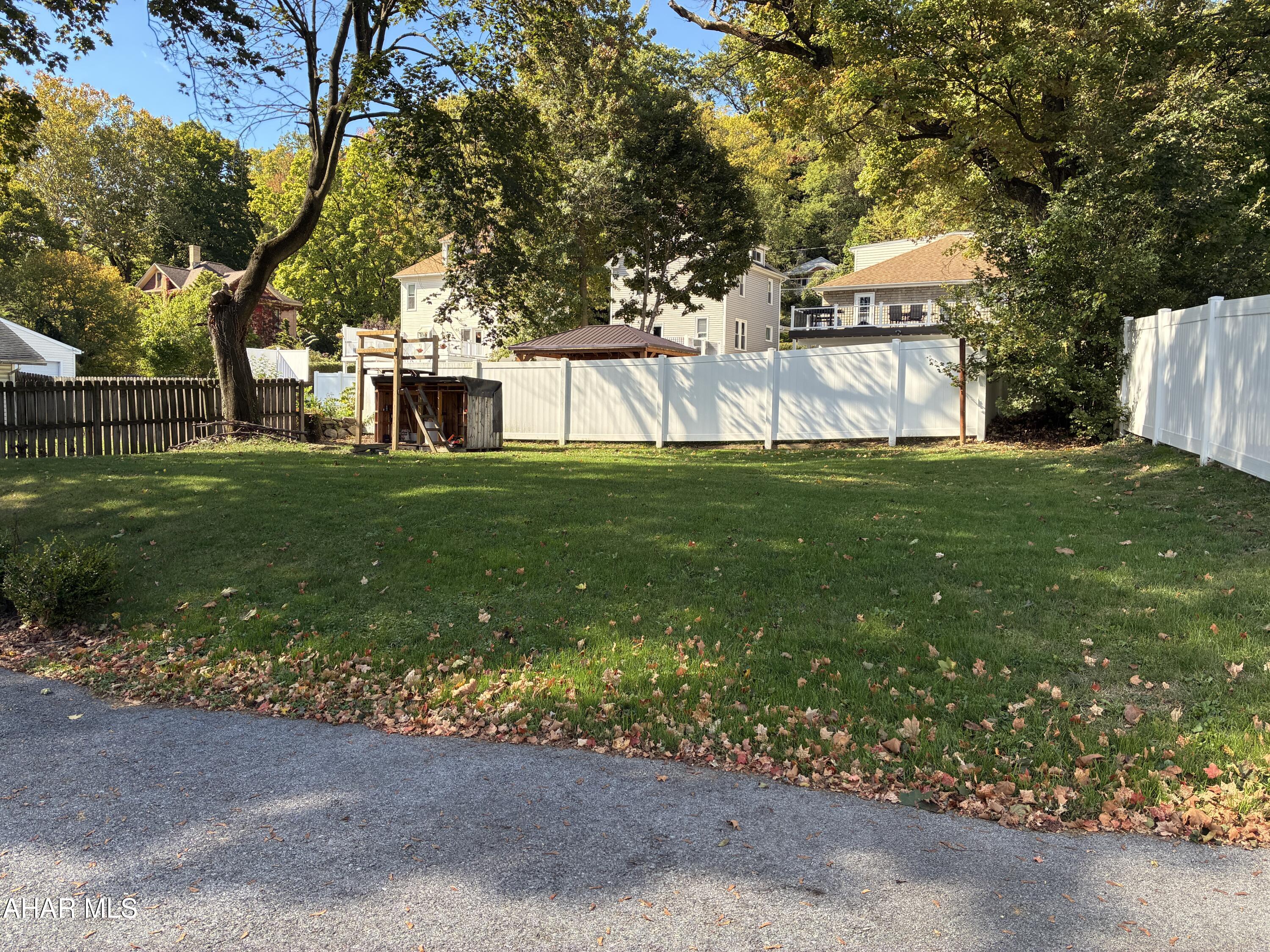 Llyswen - Residential