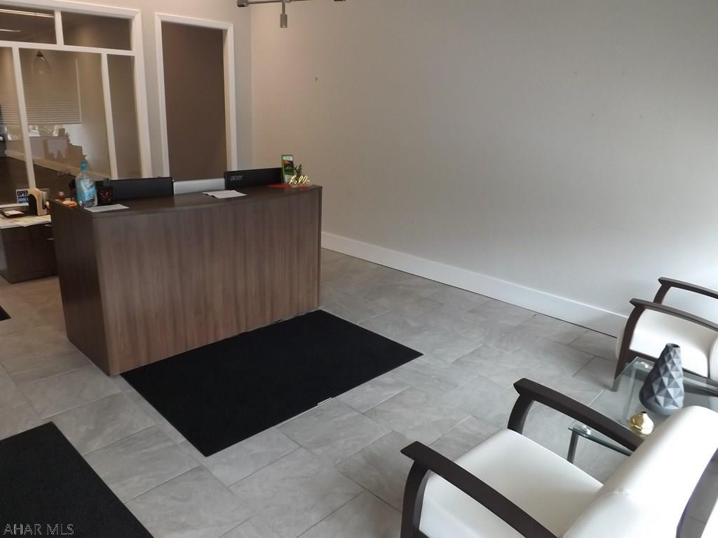 Calvert Hills - Commercial Lease