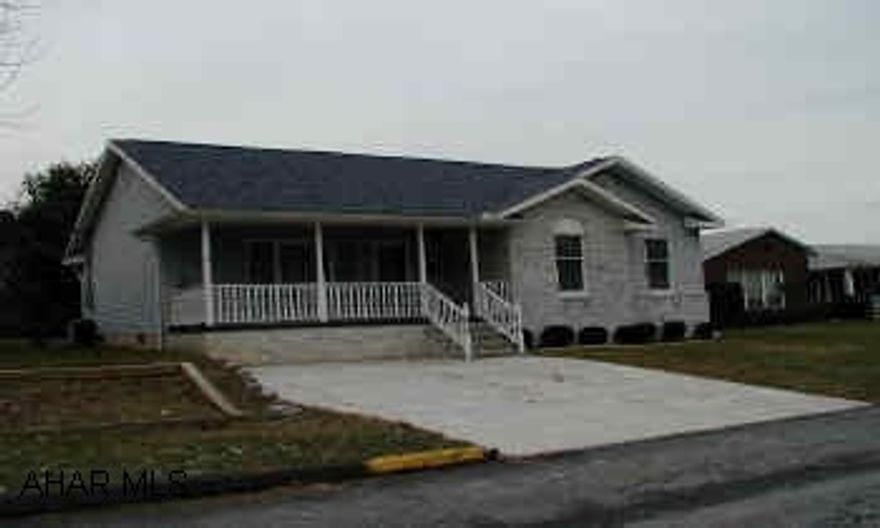 See this house! Won't last! 3 Bedroom main floors. Additional FMRM, powder room and 3 additional RMS. Seller presently uses as bedrooms, 6 ft vinyl privacy fence-patio 14x44 and much more. call today for showing. Dee Capriottie 934-3054 See this house! Won't last! 3 Bedroom main floors. Additional FMRM, powder room and 3 additional RMS. Seller presently uses as bedrooms, 6 ft vinyl privacy fence-patio 14x44 and much more. Great masterbed with full bath included whirlpool tub, counter space, vaulted ceilings masterbed, solid oak cabinets. call today for showing. Dee Capriottie 934-3054