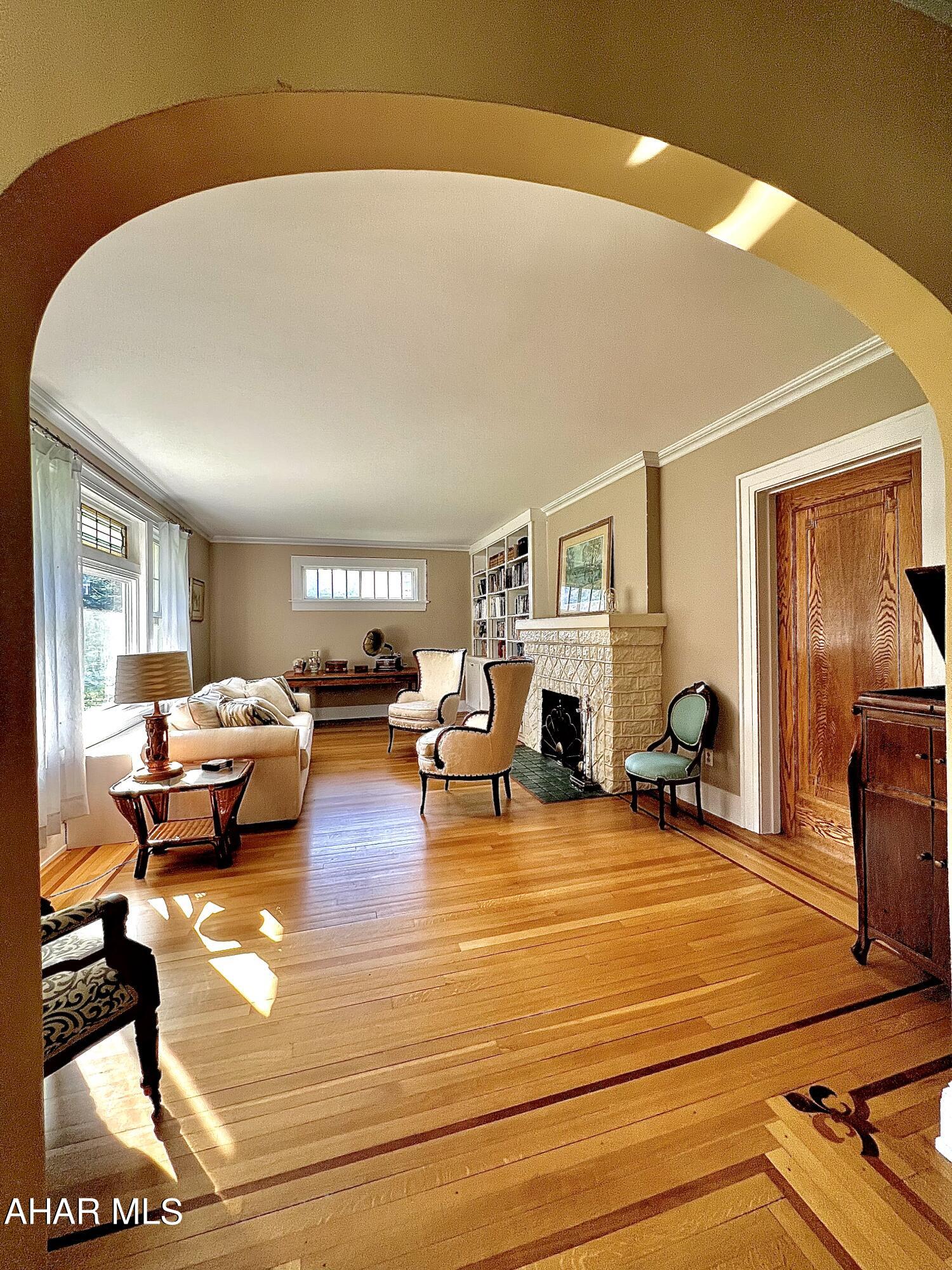 Juniata Gap - Residential