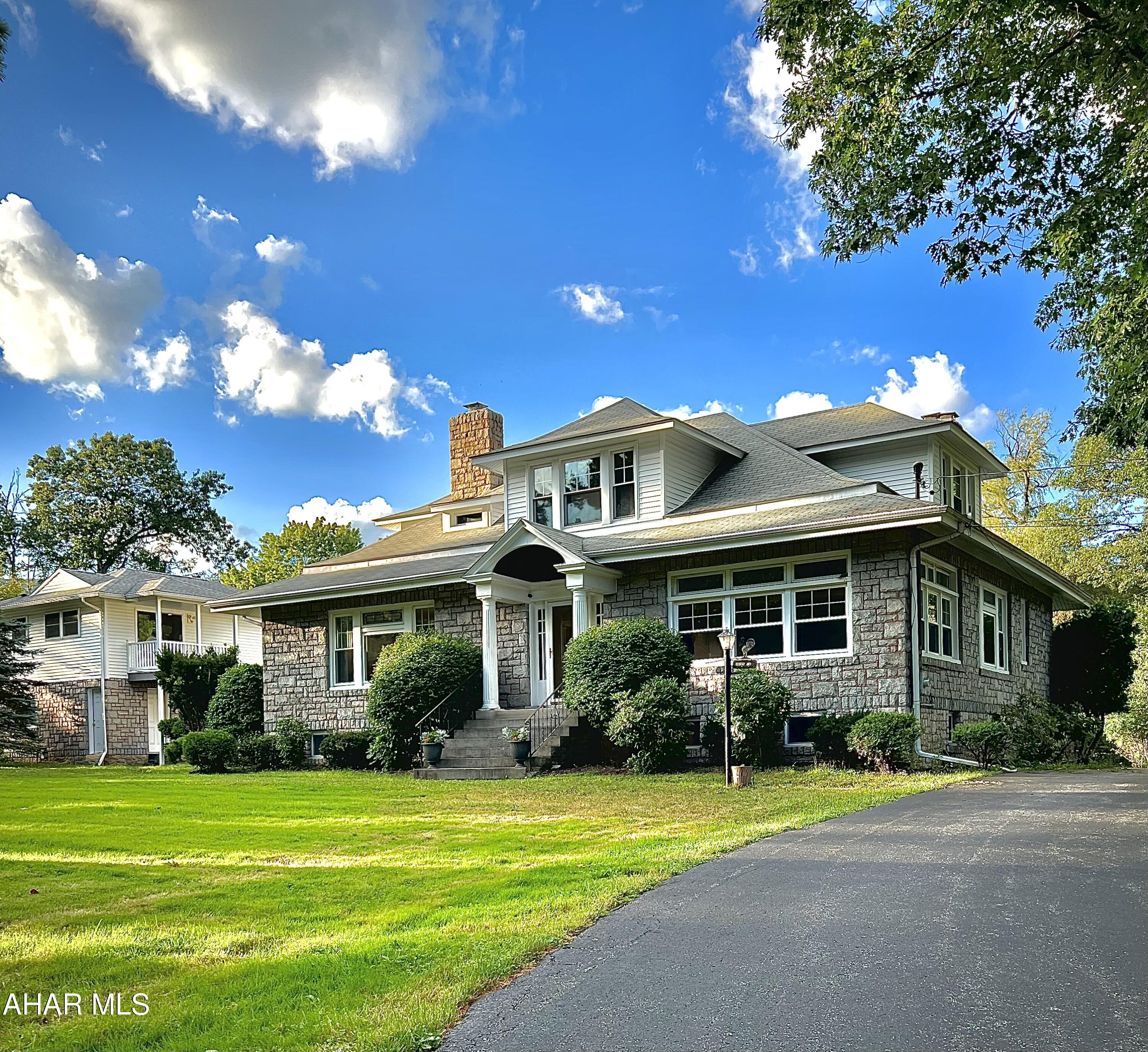 Juniata Gap - Residential
