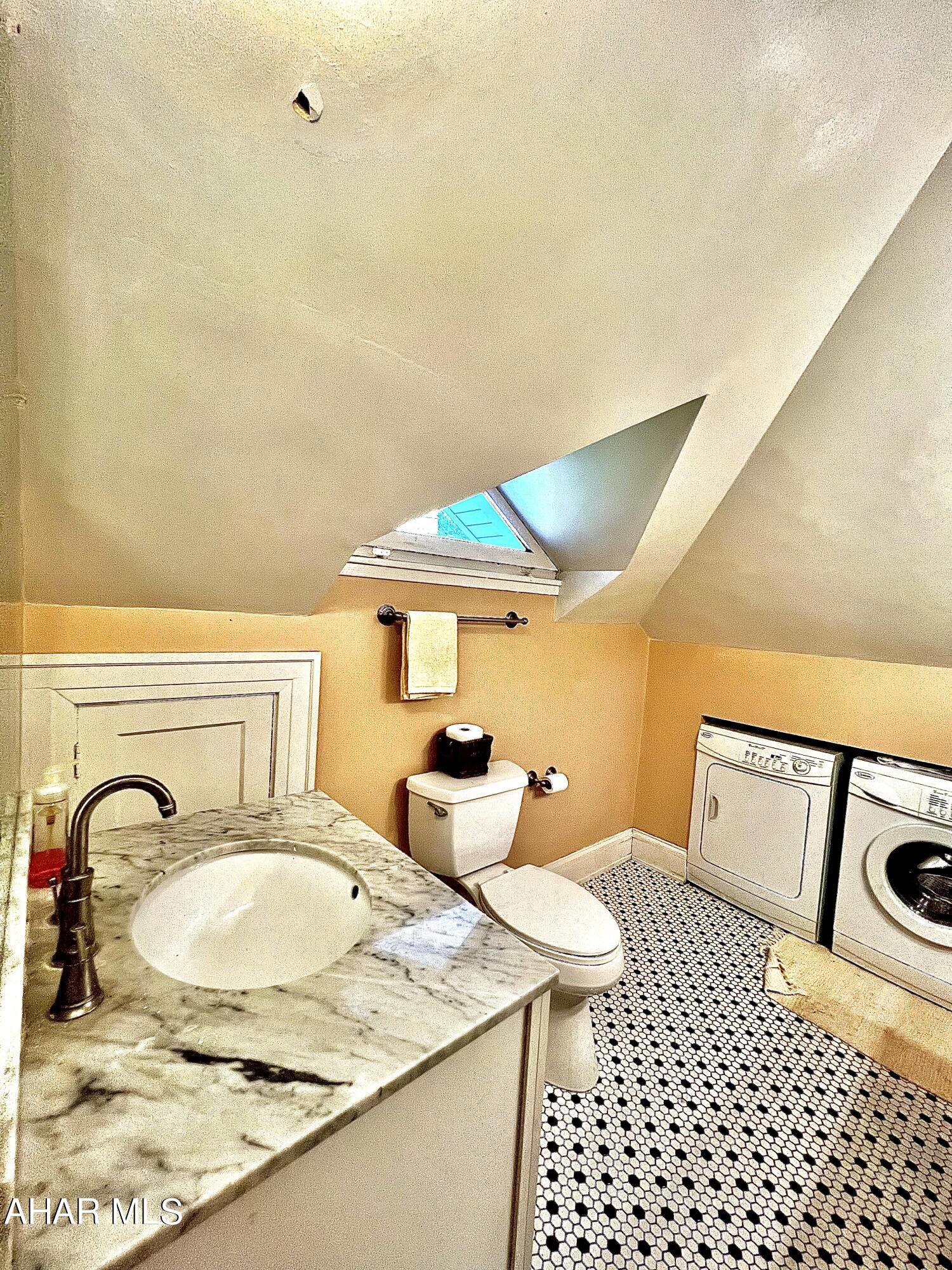 Juniata Gap - Residential