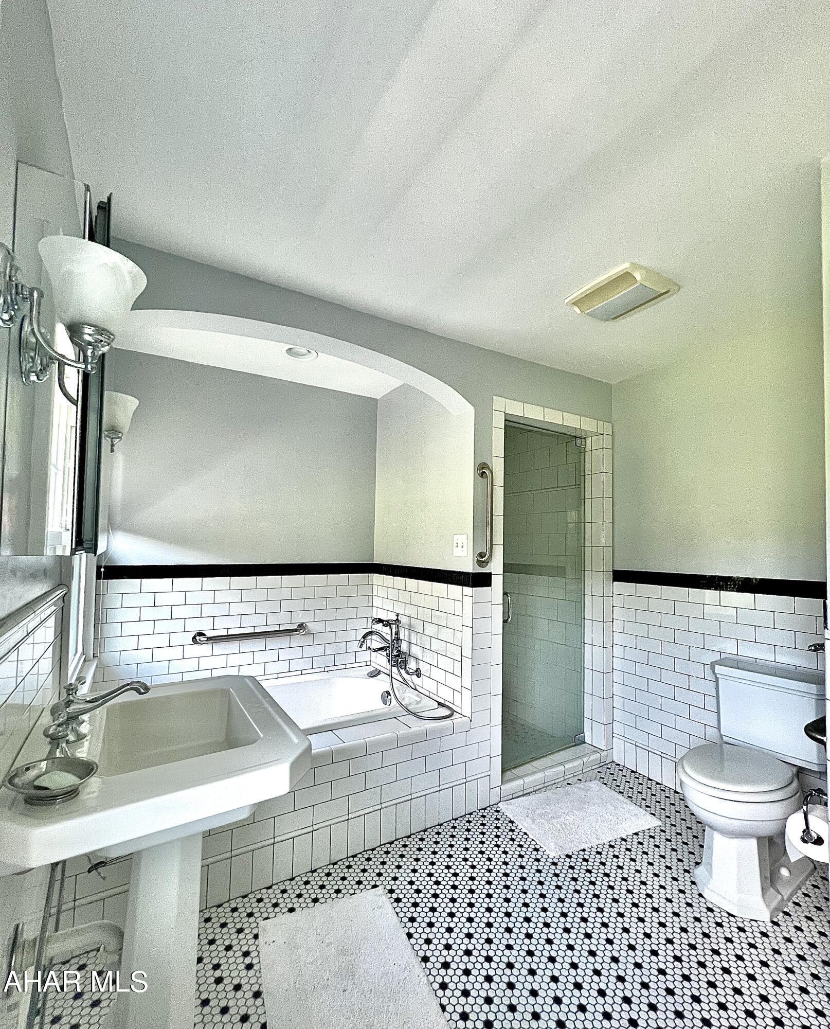 Juniata Gap - Residential