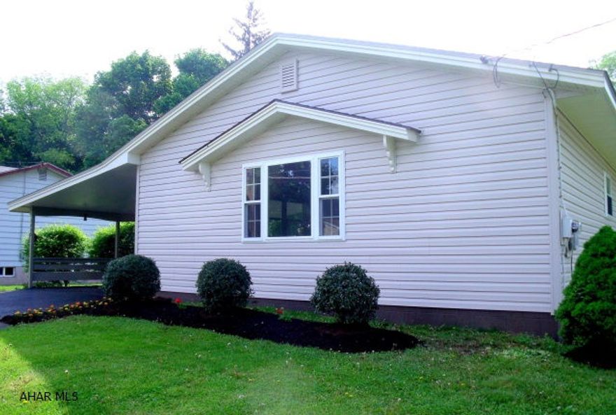 Great starter home or for your downsizing wants/needs.  3 bedrooms, energy efficient furnace, security system, new doors, windows, roof and driveway.  Hardwood floors and full basement.  Large level lot, quiet neighborhood.