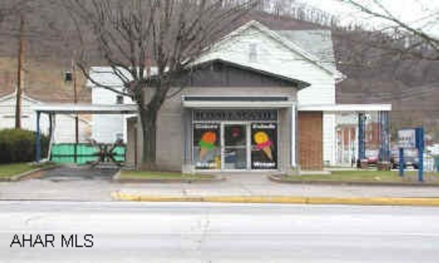 One story brick building and 60 x 84 lot.  Presently Gelato business.  Business with equipment and inventory is also available for $34,000.  "Frozen Cow"  name negotiable. One story brick building and 60x84 lot.  Presently Gelato business.  Business with equipment and inventory is also available for $34,000.  "Frozen Cow" name negotiable.  (Equipment/inventory at 3% commission.)