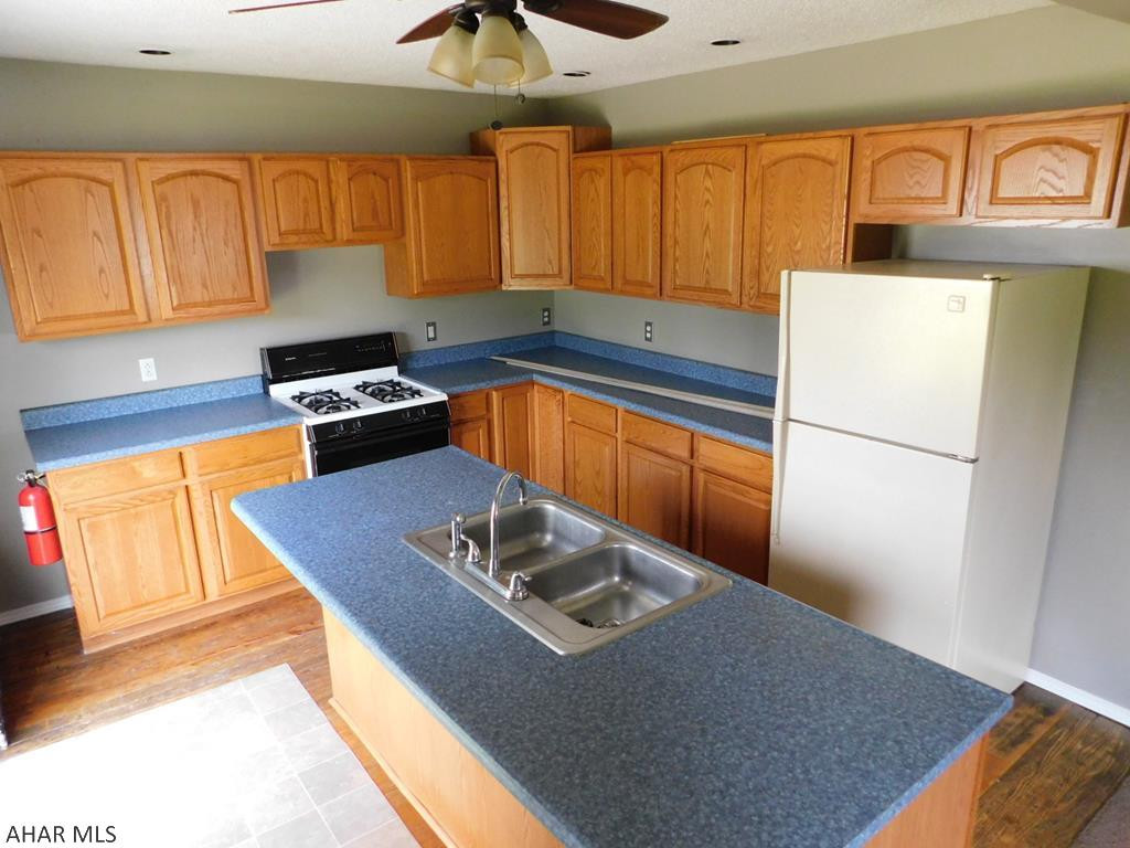 Unknown - Residential