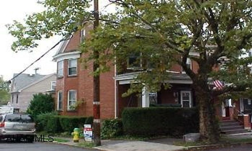 2.5 Story Brick, Hardwood Floors, Oak Woodwork, Stained glass windows, some storm, storm doors. 2.5 Story Brick, Hardwood Floors, Oak Woodwork, Stained glass windows, some storm, storm doors.