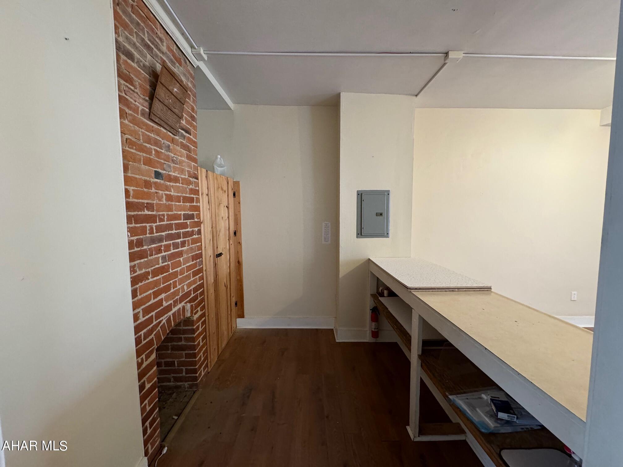 None - Commercial Lease