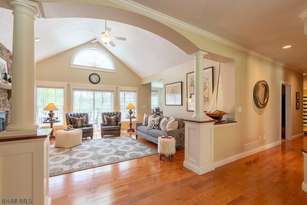 Fox Hollow - Residential