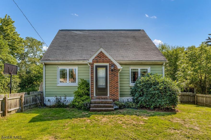 Ebner school district. Newly remodeled since seller's ownership. Kitchen recently completed. Full bath first floor and 2 bedroom 1st floor. Master bedroom located on second floor with master bath. Bonus room on second floor could be used as a small bedroom or computer room. Lot is 70 x 130 (.5 acre).   Home was pending - domino deal - last home could not get financing deal fell through.  All inspections were completed and any necessary repairs performed.  Appraisal was completed and approved for $165,000.00 / FHA loan.