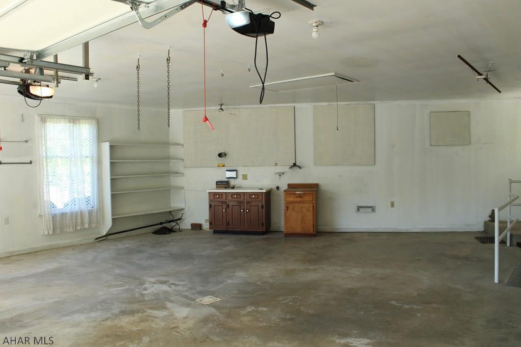 Meadowbrook Terrace - Residential