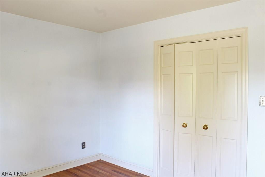 Meadowbrook Terrace - Residential