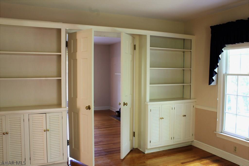 Meadowbrook Terrace - Residential