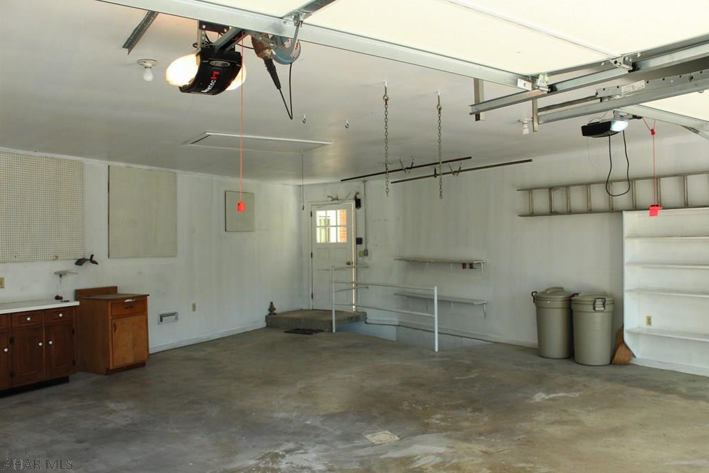 Meadowbrook Terrace - Residential