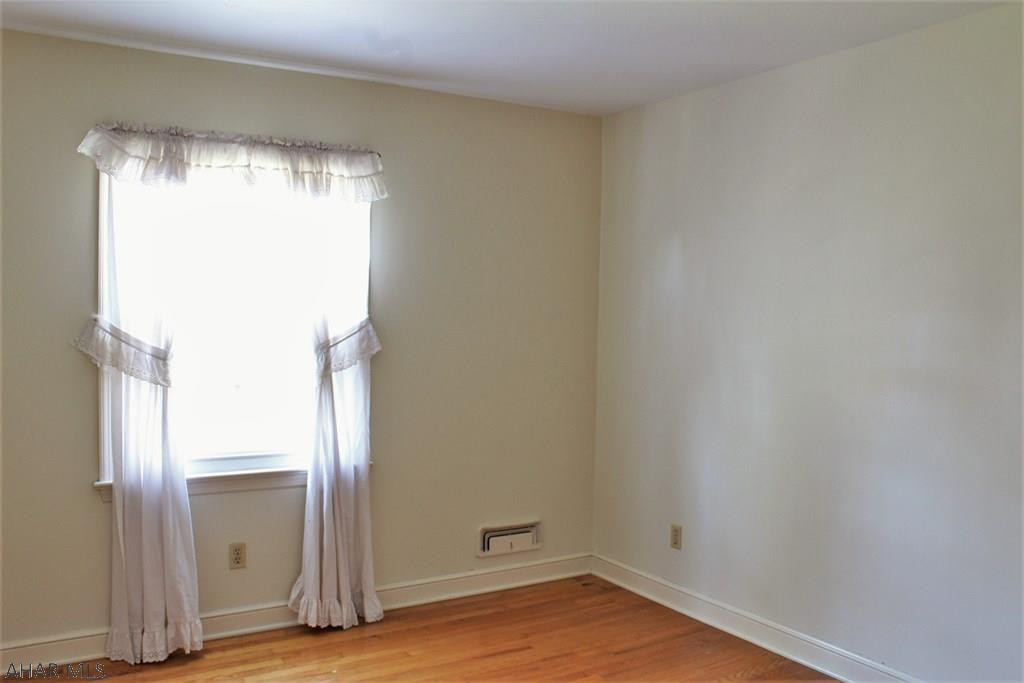 Meadowbrook Terrace - Residential