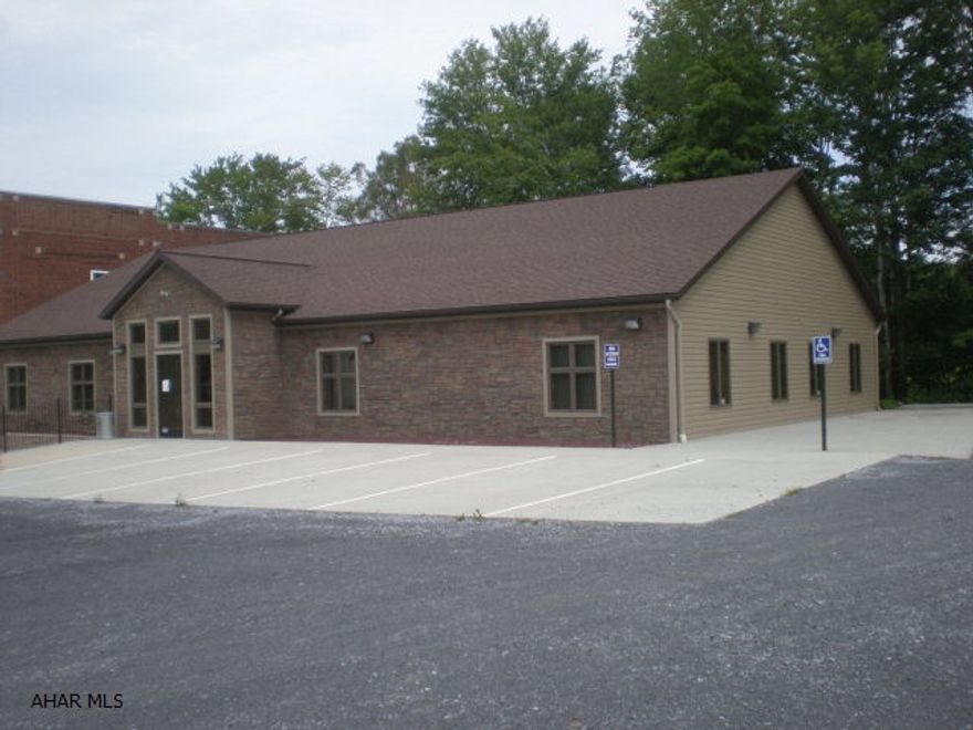 One story office building, 50x95. 7 private offices, equipment room, two file rooms, conference room, lobby, reception room, communications room, kitchen and two rest rooms.