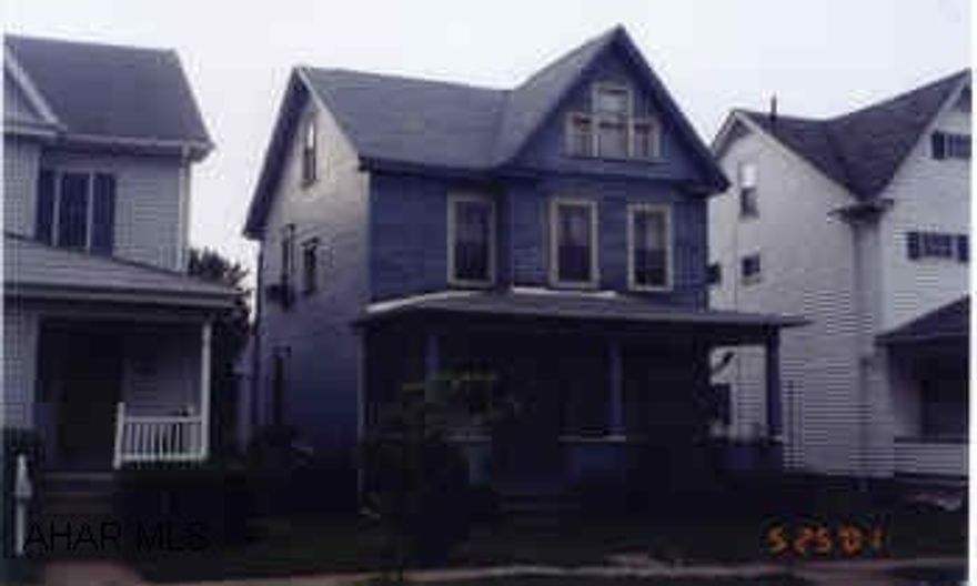 Nice 3 bedroom, 1 bath 2 1/2 story frame home with many possibilities in a great location with a fenced yard, finished attic, new shingled roof,and new kitchen floor on a 30x115 level lot Nice 3 bedroom, 1 bath, 2 1/2 story frame home with many possibilities in a great location with a fenced yard, finished attic, new shingled roof, and new kitchen floor on a 30x115 level lot.