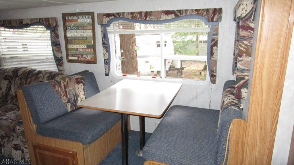 Glendale Yearound - Residential