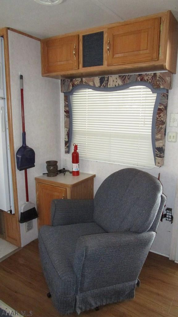 Glendale Yearound - Residential