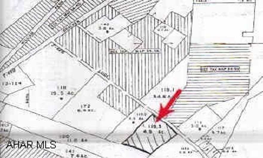 4.9 acres with hookups to public water & sewer available.  4.9 acres with hookups to public water & sewer available.