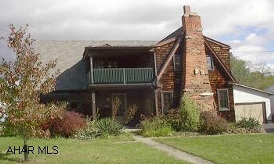 RUSTIC CEDAR SHAKE & STONE FIREPLACE. 3 BED, 1.5 BA, 2 CAR GARAGE NEAR BAKER SCHOOL. LG. PRIVATE BACK YARD. DARLA 934-4663. COZY 3 BED, 1.5 BATH. 1ST FL LAUNDRY. NATURAL WOOD & STONE. BALCONY, PORCH, PATIO, LG. YARD, SOME FENCE, 2 CAR GARAGE WORKSHOP. NEEDS TLC INCL ROOF. SO MUCH POTENTIAL. DARLA4HOMES@AOL.COM 934-HOME.