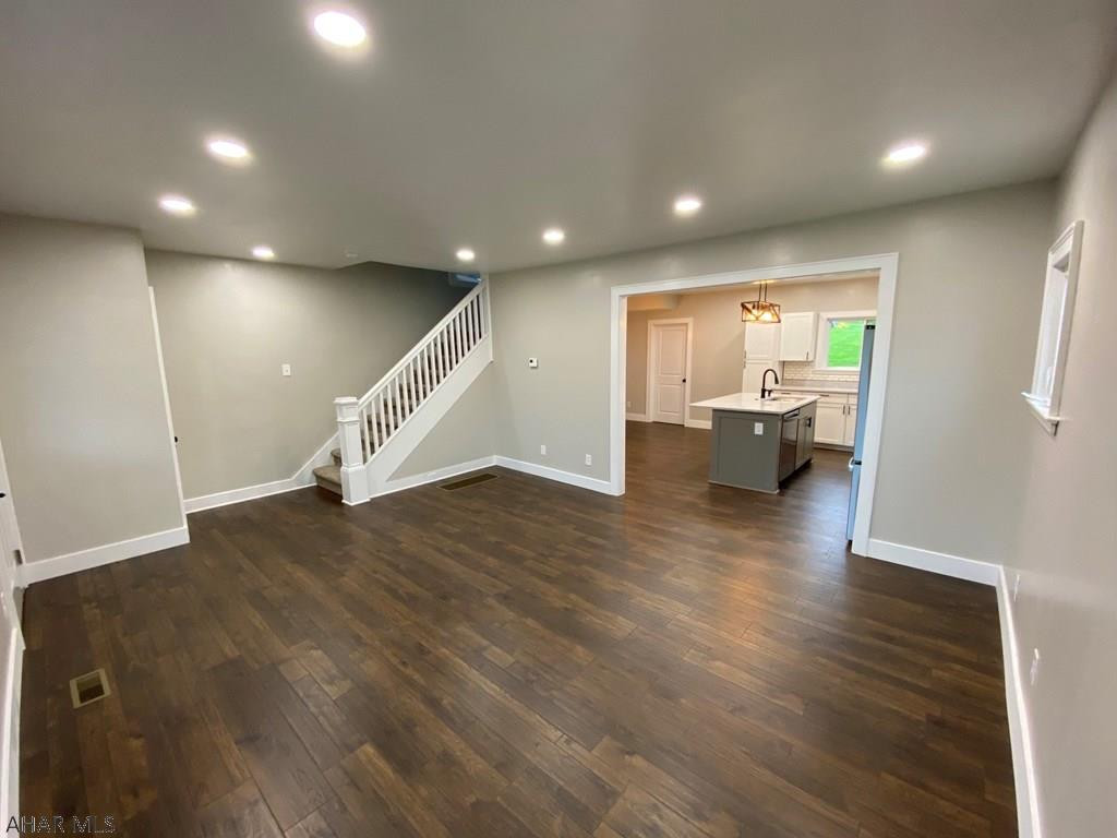 Calvert Hills - Residential