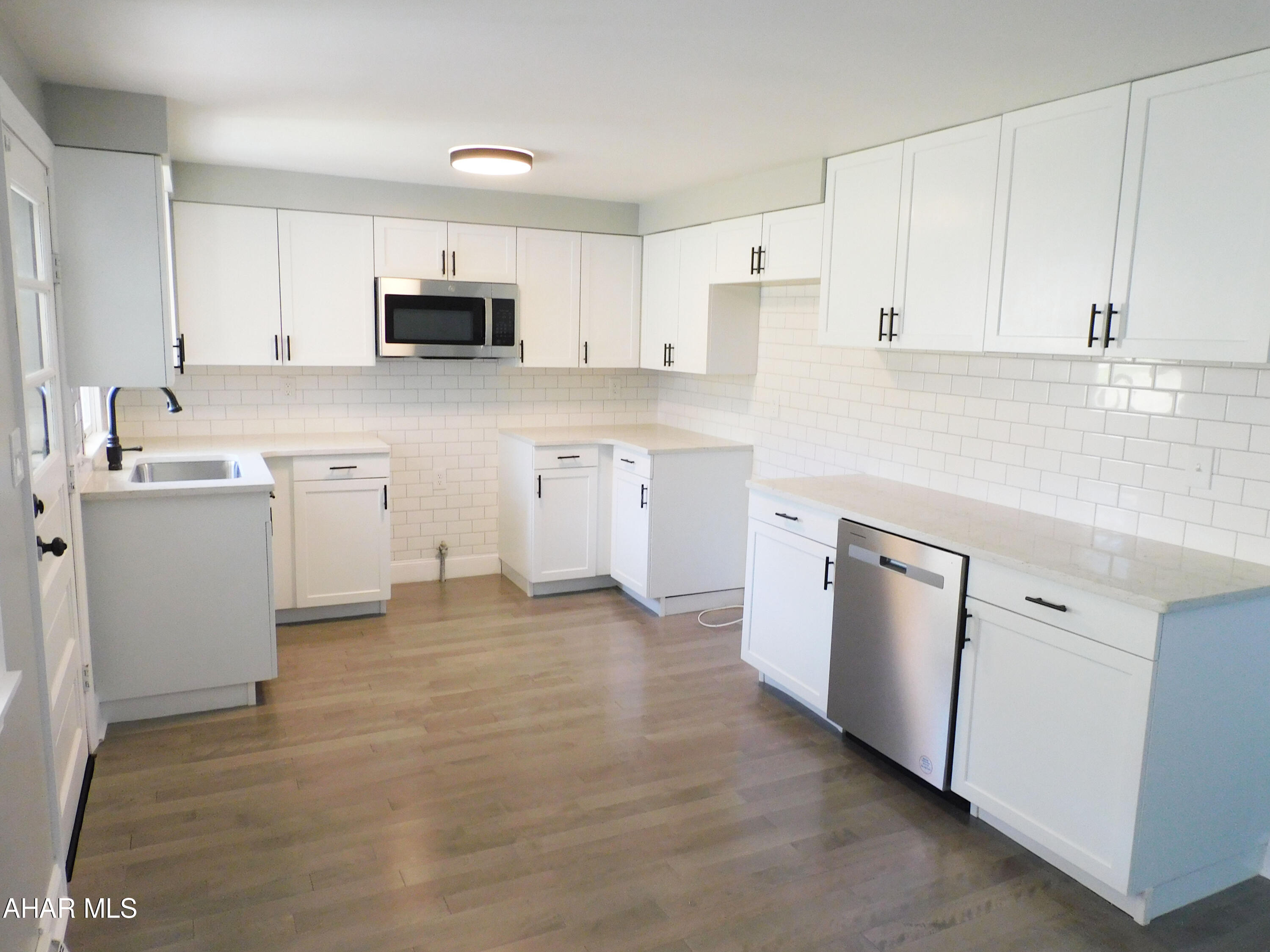 Pleasant Valley - Residential