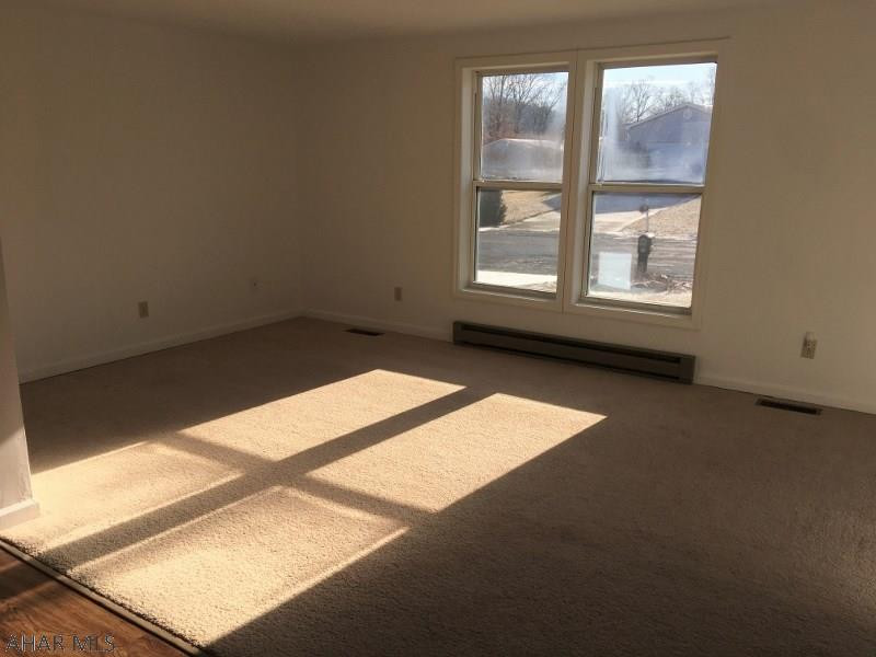 Lakewood Manor - Residential