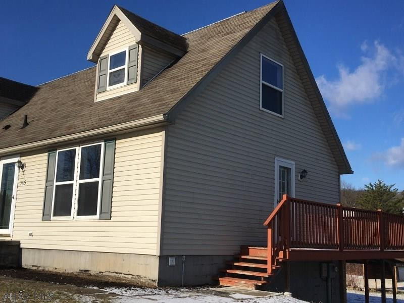 Lakewood Manor - Residential