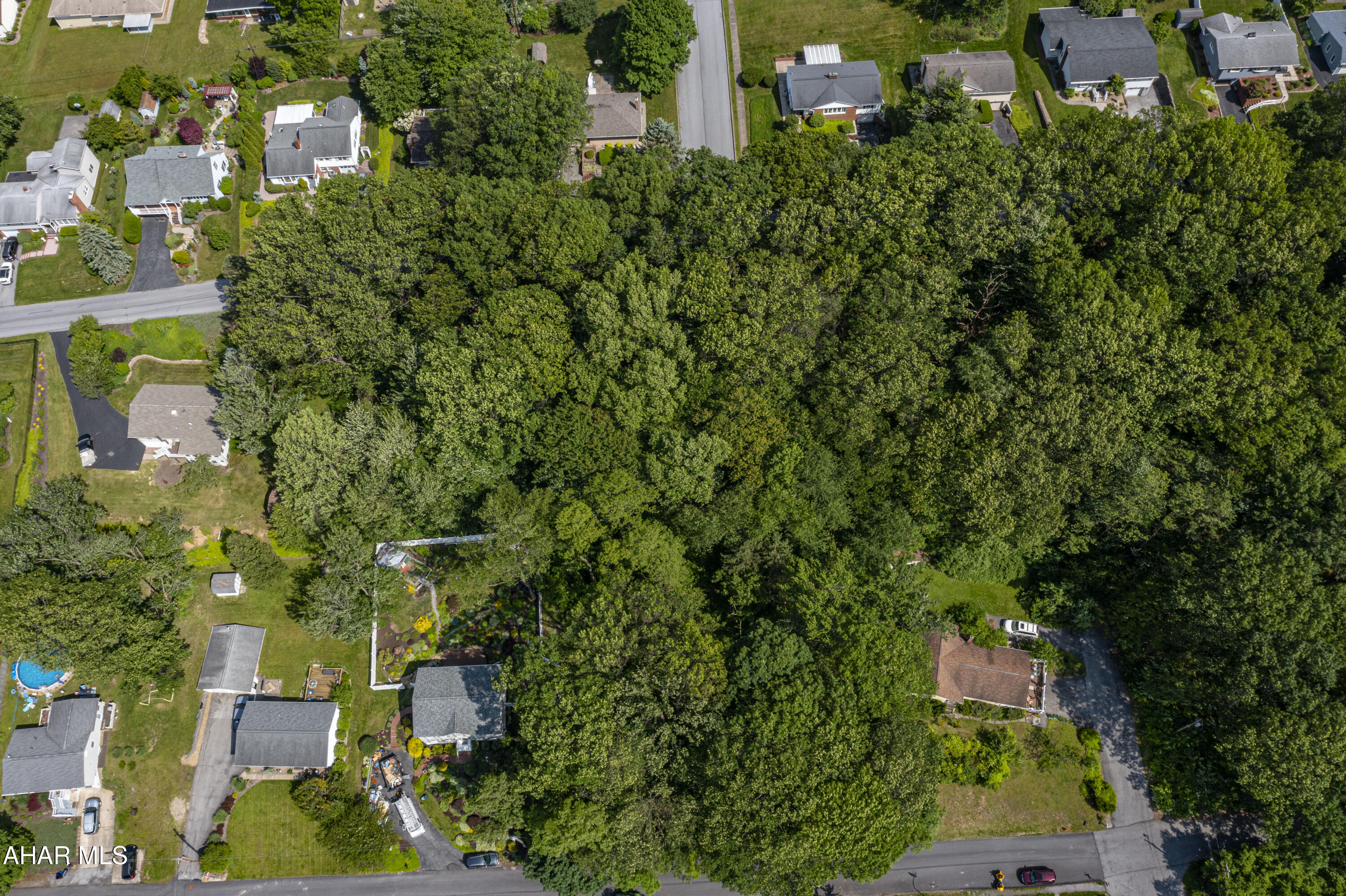 Highland Park - Land