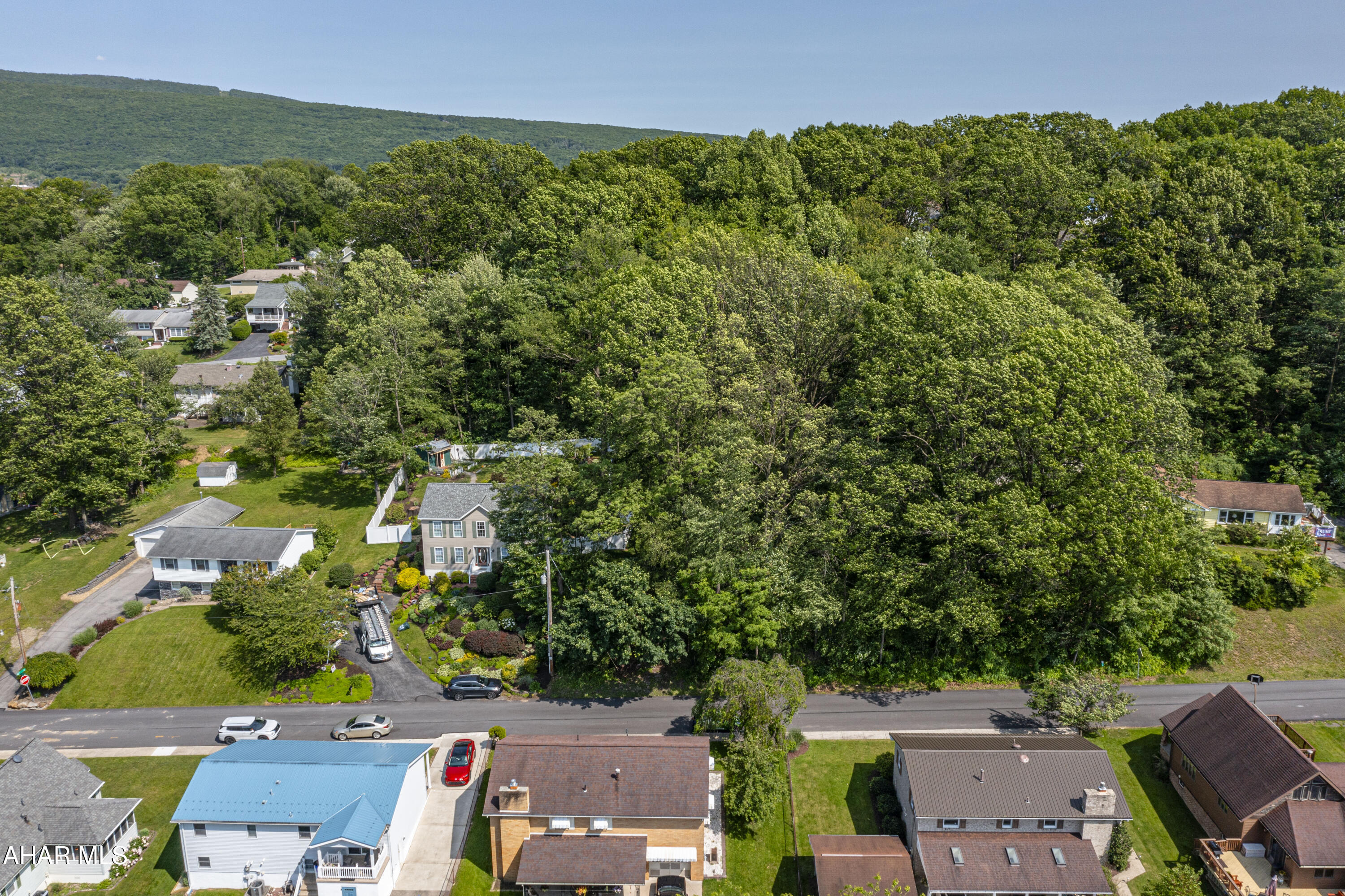 Highland Park - Land