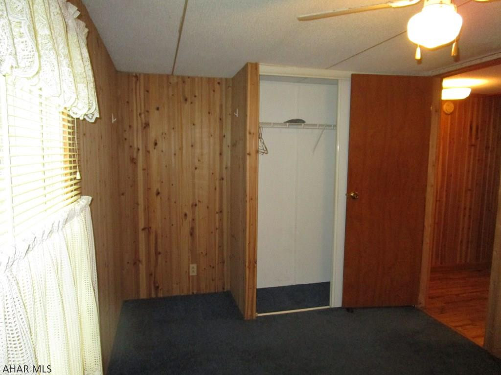 Glendale Yearound - Residential