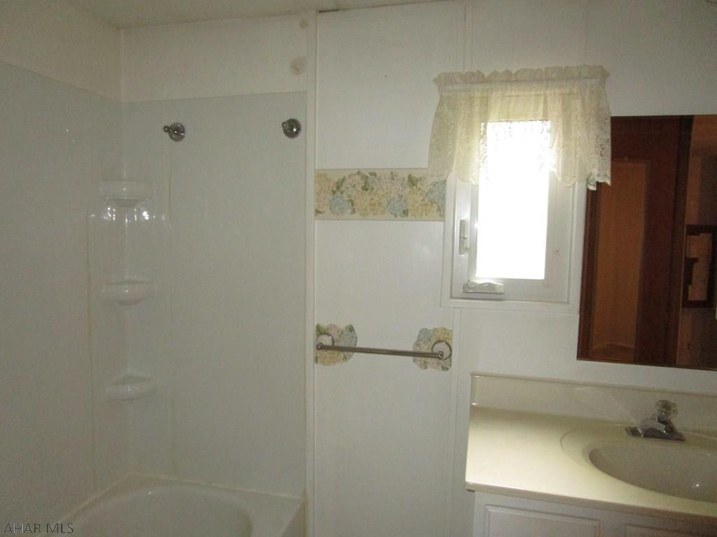 Glendale Yearound - Residential