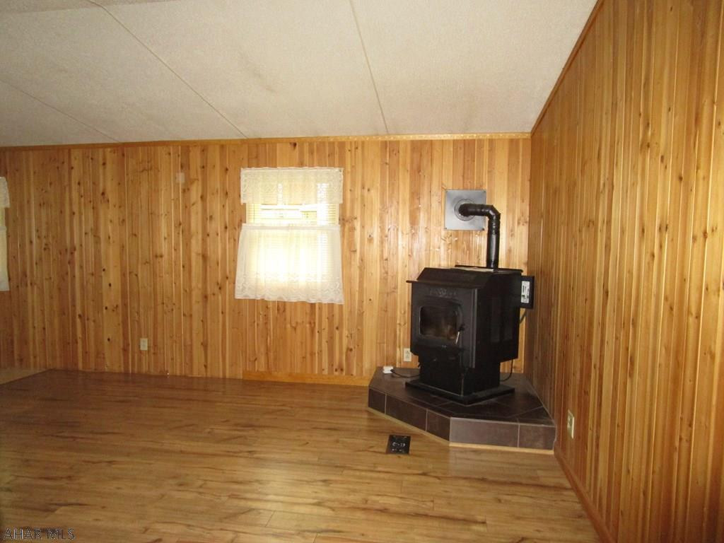 Glendale Yearound - Residential