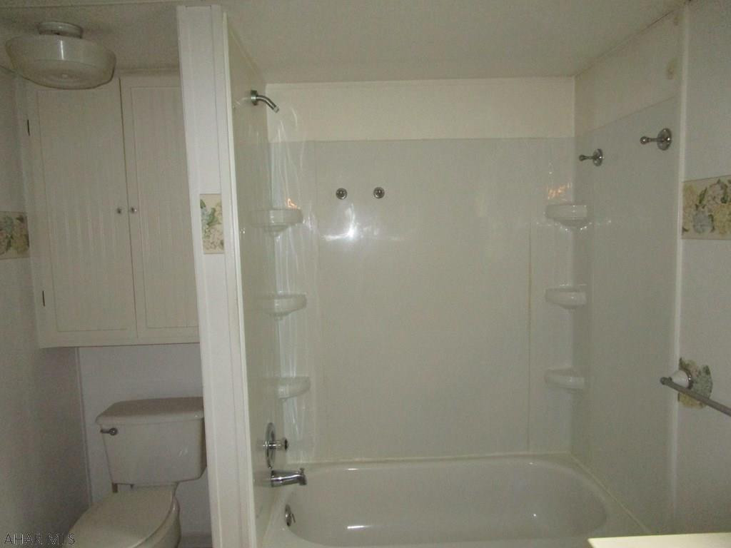 Glendale Yearound - Residential