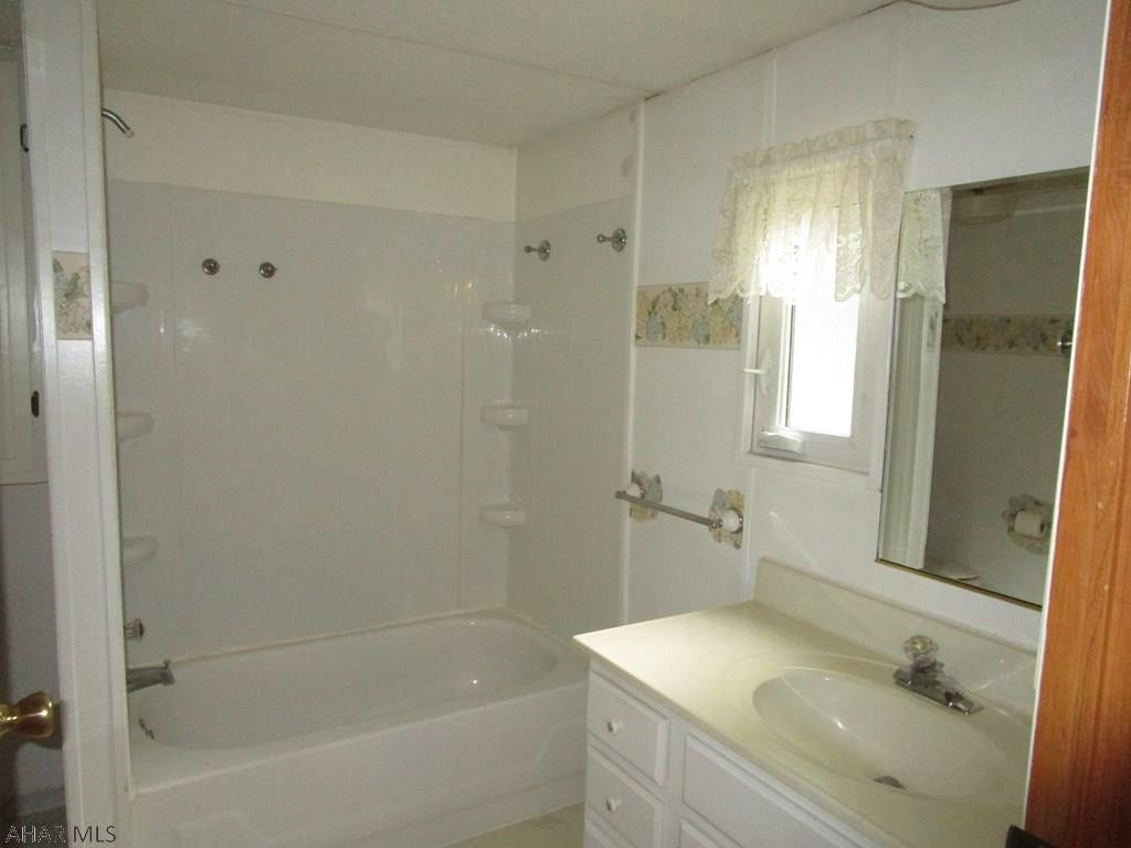 Glendale Yearound - Residential