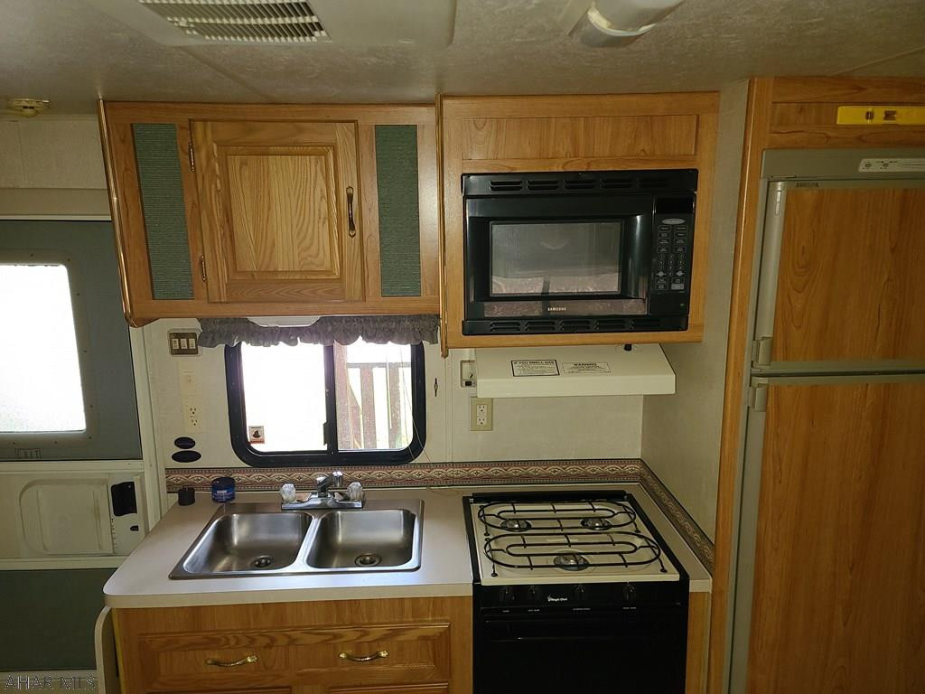 Glendale Yearound - Residential