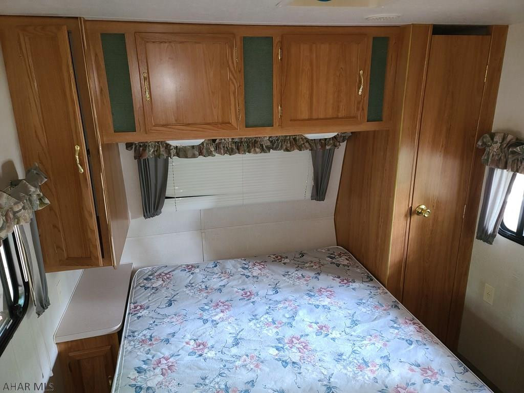 Glendale Yearound - Residential