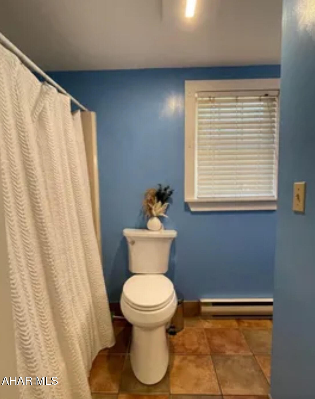 Glendale Yearound - Residential