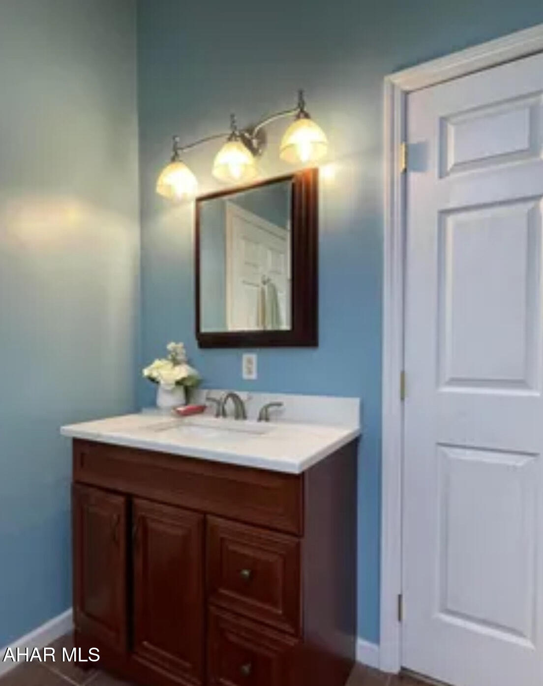 Glendale Yearound - Residential