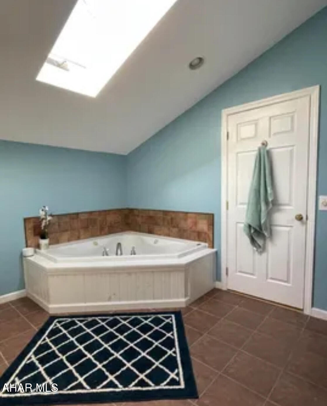 Glendale Yearound - Residential