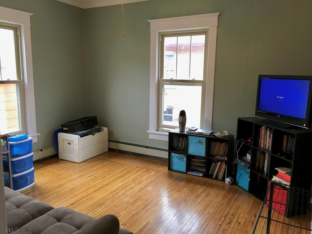 Llyswen - Residential