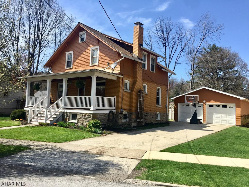 Llyswen - Residential