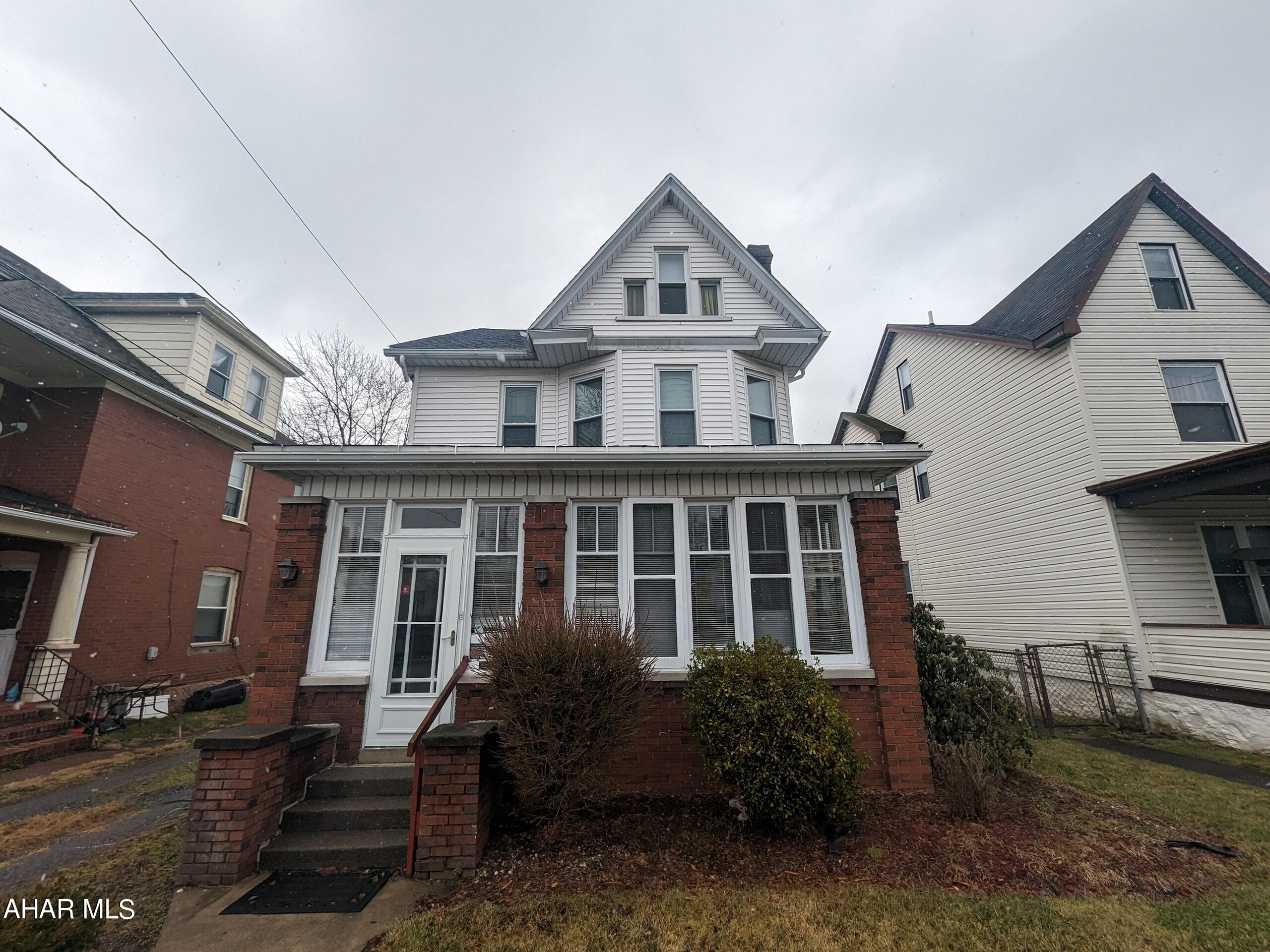 Juniata - Residential